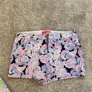 Lily Pulitzer shorts size 6